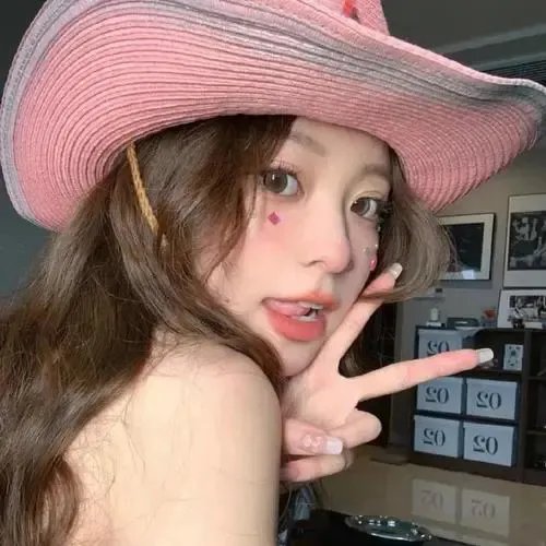 我本长生女帝！岂容尔等小觑